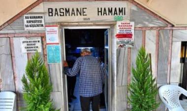 Evsizler Basmahane Hamamında