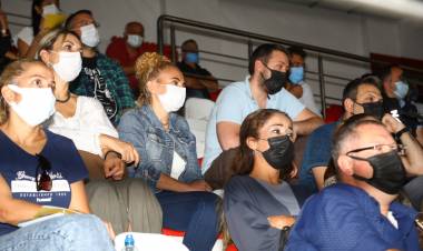 Bayraklı'da belediye personeline 'Afet acil durum eğitimi'