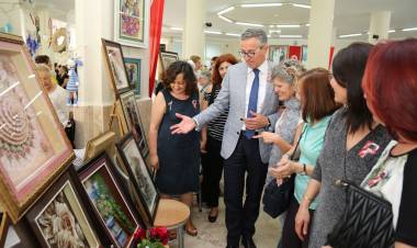 Gaziemir Cumhuriyet Semt Evleri’nde, kurs kayıtları başladı