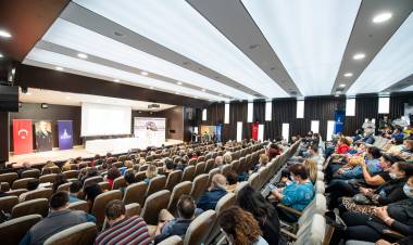 Soyer: Kadınların güç birliğine destek olacağız