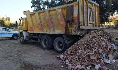 Konak’ta kaçak moloz dökümüne suçüstü