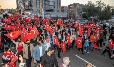 Aliağa’da emeğin ve barışın şöleni