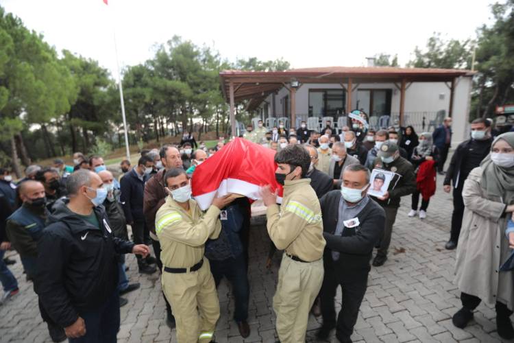 Orman muhafaza memuru freni boşalan kamyonun altında kalarak hayatını kaybetti