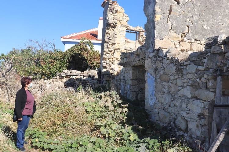 Karaburun Belediye Başkanı'ndan deprem konutları tepkisi