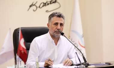 Sandal'dan AKP'li meclis üyesine üslup çıkışı