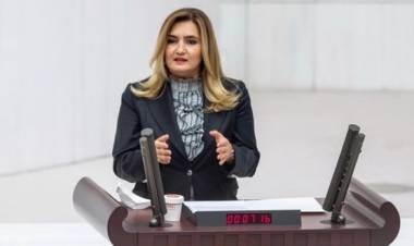 CHP'li Kılıç: “Karaburun, Türkiye’yi aydınlatıyor ama kendisi karanlıkta”