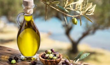 Zeytinyağı fiyatları, bir ayda yüzde 33 arttı