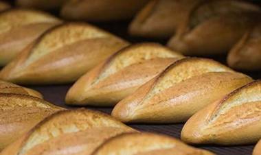 İzmir'de ekmek 2,5 TL oldu