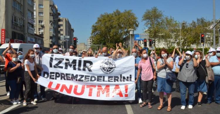 İzmir Depremi mağdurları Twitter gündeminde birinci sırada