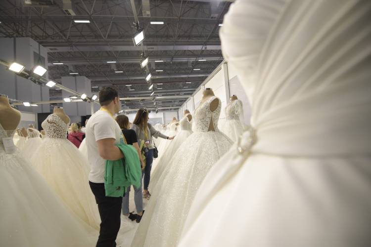 İzmir'de "IF Wedding Fuarı" hareketliliği