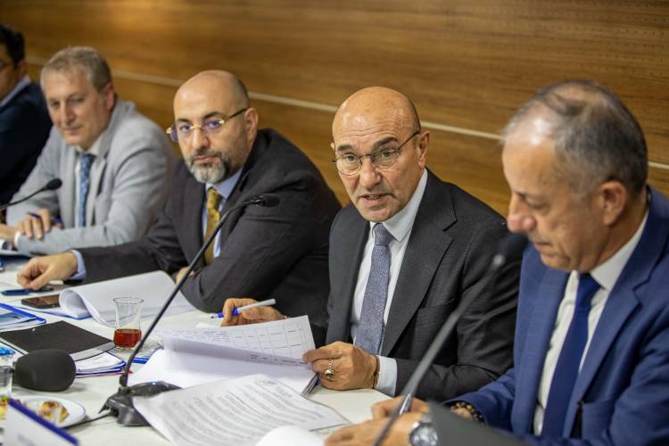 Soyer: Ekonomik krize rağmen yatırımlarımız sürecek