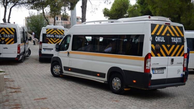 İzmir'de servis ücretlerine de zam geldi!