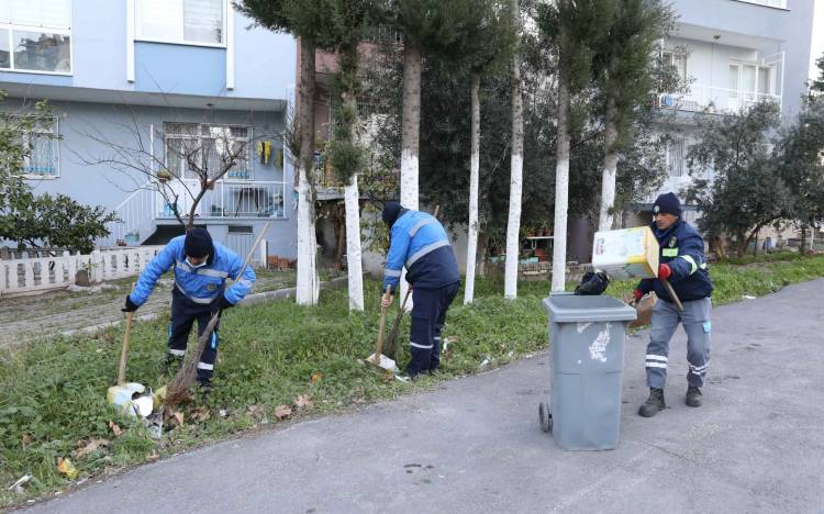 Buca’da köşe bucak temizlik