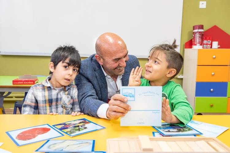 İzmir Büyükşehir Belediyesi 6 Masal Evi daha açıyor
