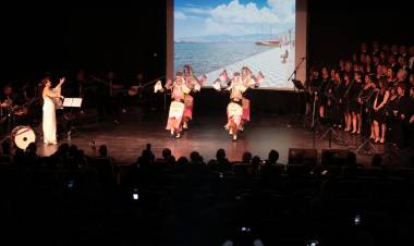 Konak’ta türkü ve Zeybek gecesi