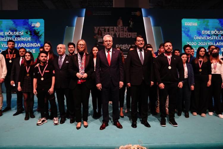 Avrupa'nın en büyük kariyer fuarı açıldı!