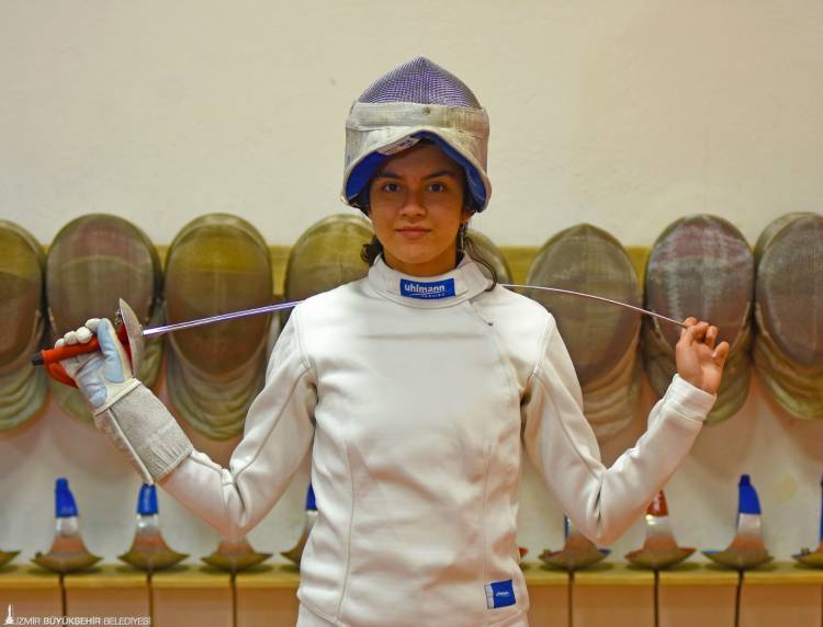 Dört Ayda Üç Madalya Kazandı!