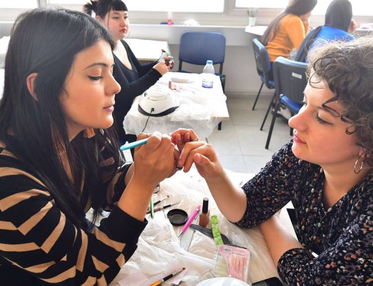 Geleceğini Kuran Genç Kadınlar Sertifikalarına Kavuştu!