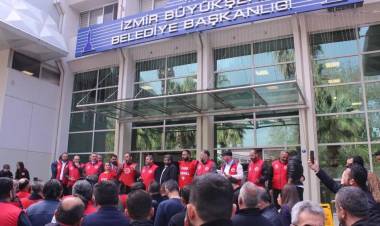 İzmir Büyükşehir'in İZELMAN İşçileri İş Bıraktı!