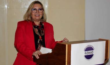 İZİKAD Büyükelçi Naciye Gökçen Kaya'yı Ağırladı!