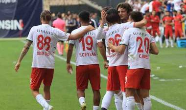 Karşıyaka'ya Forma Göğüs Sponsoru Desteği Geldi!