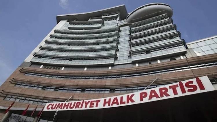 CHP’de Kapılar Ziyaretçilere Kapatılıyor!