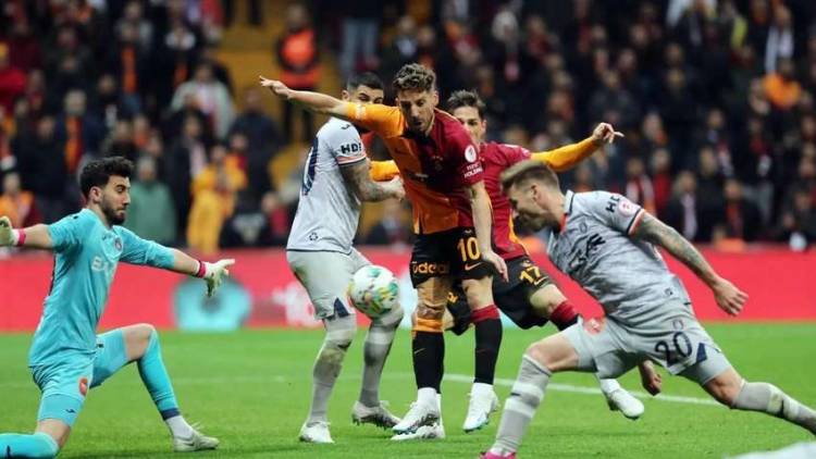 Galatasaray'dan Kupaya Erken Veda!