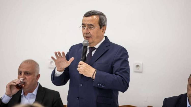 Başkan Batur, Muhtarlarla Buluştu!