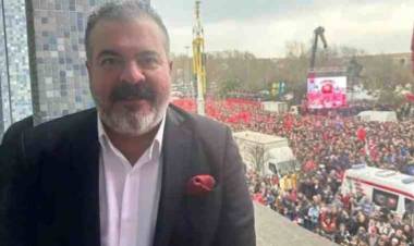 CHP'de Teknolojik Yapıya Yeni Sorumlu!