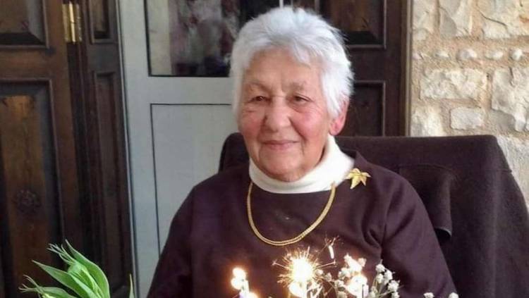 Şerafettin İzmir'in Kızı Gönül İzmir Manioğlu Vefat Etti!