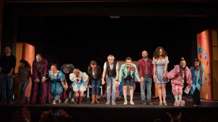 “Soytarılar Okulu” İzmirli Çocuklarla Buluştu!