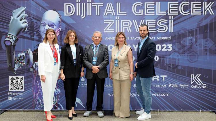 Dijital Gelecek Zirvesi Gelenekselleşecek!