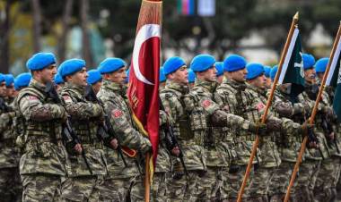 Kosova'daki NATO Gücü'ne Türkiye'den İhtiyat Birliği