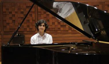 Küskün Hali Avrupa Birinciliği Kazandırdı!