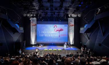 Kristal Flamingo’lar Sahiplerini Buldu!