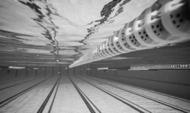 İzmir'in Ünlü Yüzme Antrenörü Üstün Erek Hayatını Kaybetti!