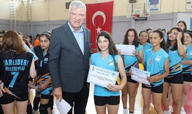 Sporcu Nesiller Narlıdere'de Yetişiyor!