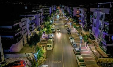 Bergama'da Yollar Yenileniyor