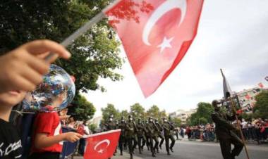 İzmir’de 30 Ağustos Coşkuyla Kutlanacak!