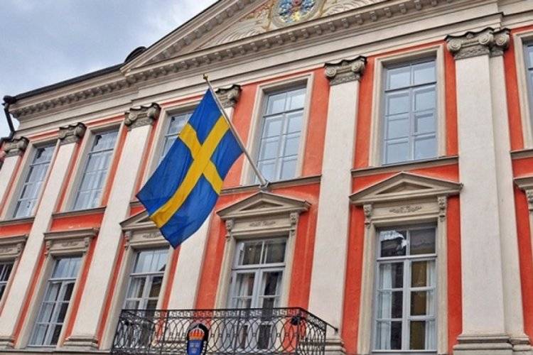 İzmir'deki İsveç Konsolosluğu'na Silahlı Saldırı!