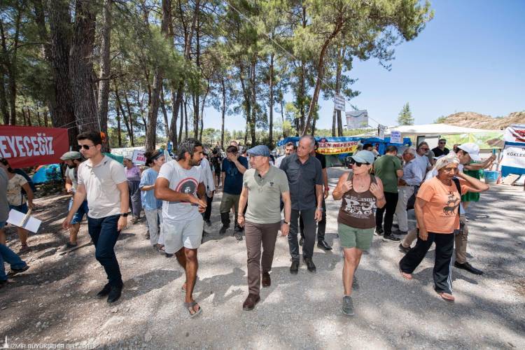 “İzmir’in Kalbi, Vicdanı Akbelen’de”