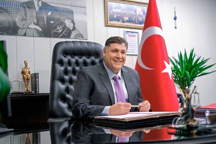 Menderes; "Bize Sorun" Dedi!