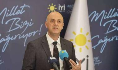 Meral Akşener Açıkladı: İşte İyi Parti'nin İzmir Adayı!