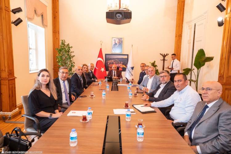 “Sanayinin Gelişmesi İçin Yeni Alanlar Yaratmaya Çalışıyoruz”