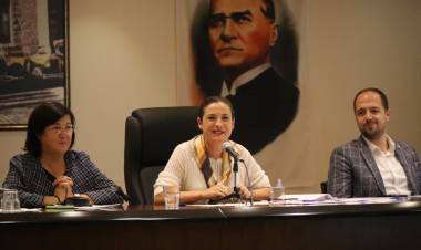 EFES SELÇUK’TA KALKINMA BÜTÇESİ KABUL EDİLDİ:  4,5 YILDIR KORUDUK, KALKINDIRDIK