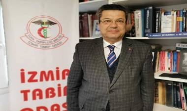 İzmir Tabip Odası Başkanı Süleyman Kaynak, Hekim İstifalarına Dikkat Çekti