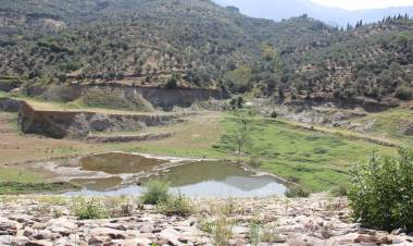 Beydağ Barajı Kuraklık Sebebiyle Tamamen Kurudu