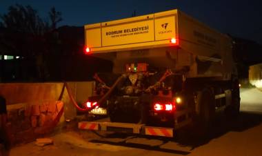 BELEDİYEDEN SU TANKERİ DESTEĞİ