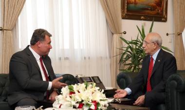 SÖNMEZ : "ÖNCELİĞİMİZ MENEMENİN KAYBOLAN YILLARI "