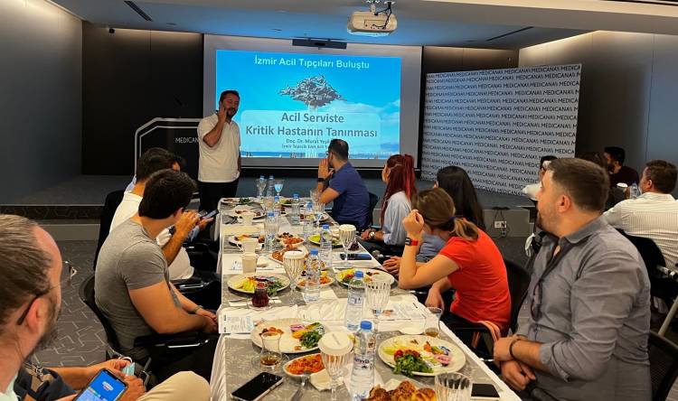 İZMİR ACİL TIPÇILARI MEDİCANA'DA BULUŞTU